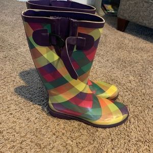 Rain boots